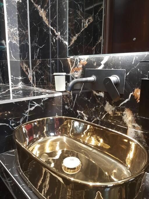 Thesstay Attica Downtown Boutique Apartment سالونيك المظهر الخارجي الصورة